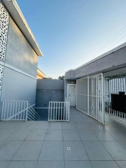 Apto Horto Florestal Mobiliado - Cod 35 *